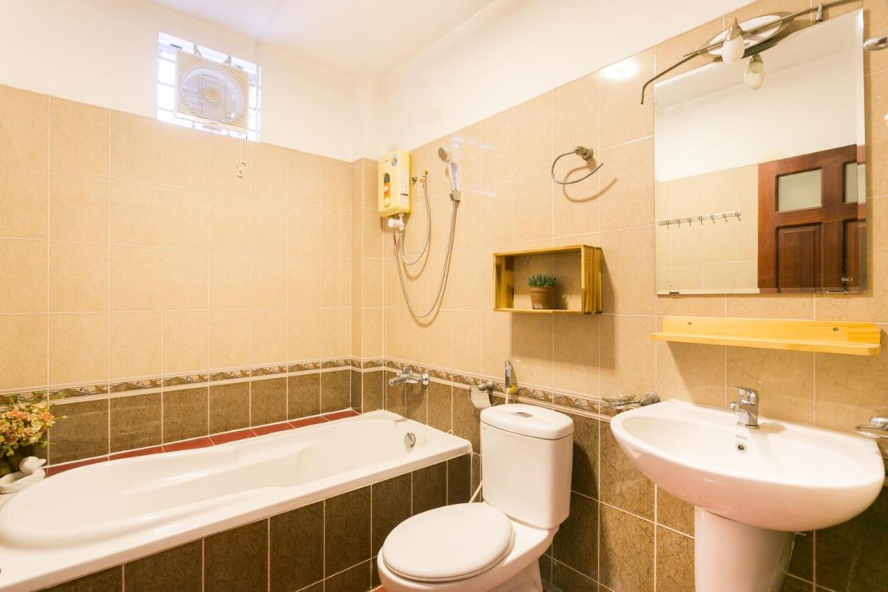 Spot On 676 Jimmy House Hostel Ho Chi Minh-stad Buitenkant foto